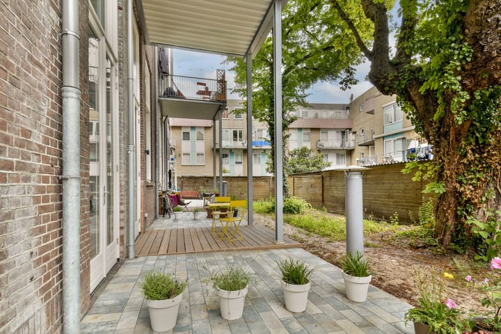 Foto 17 van Zwederstraat 16-B