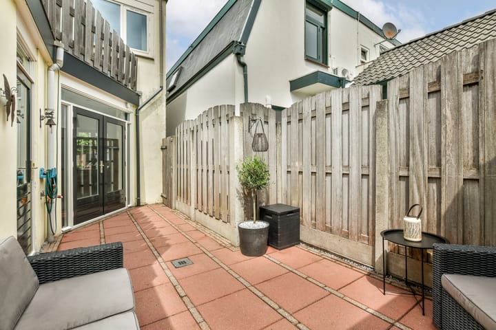 Foto 14 van Wagenstraat 8