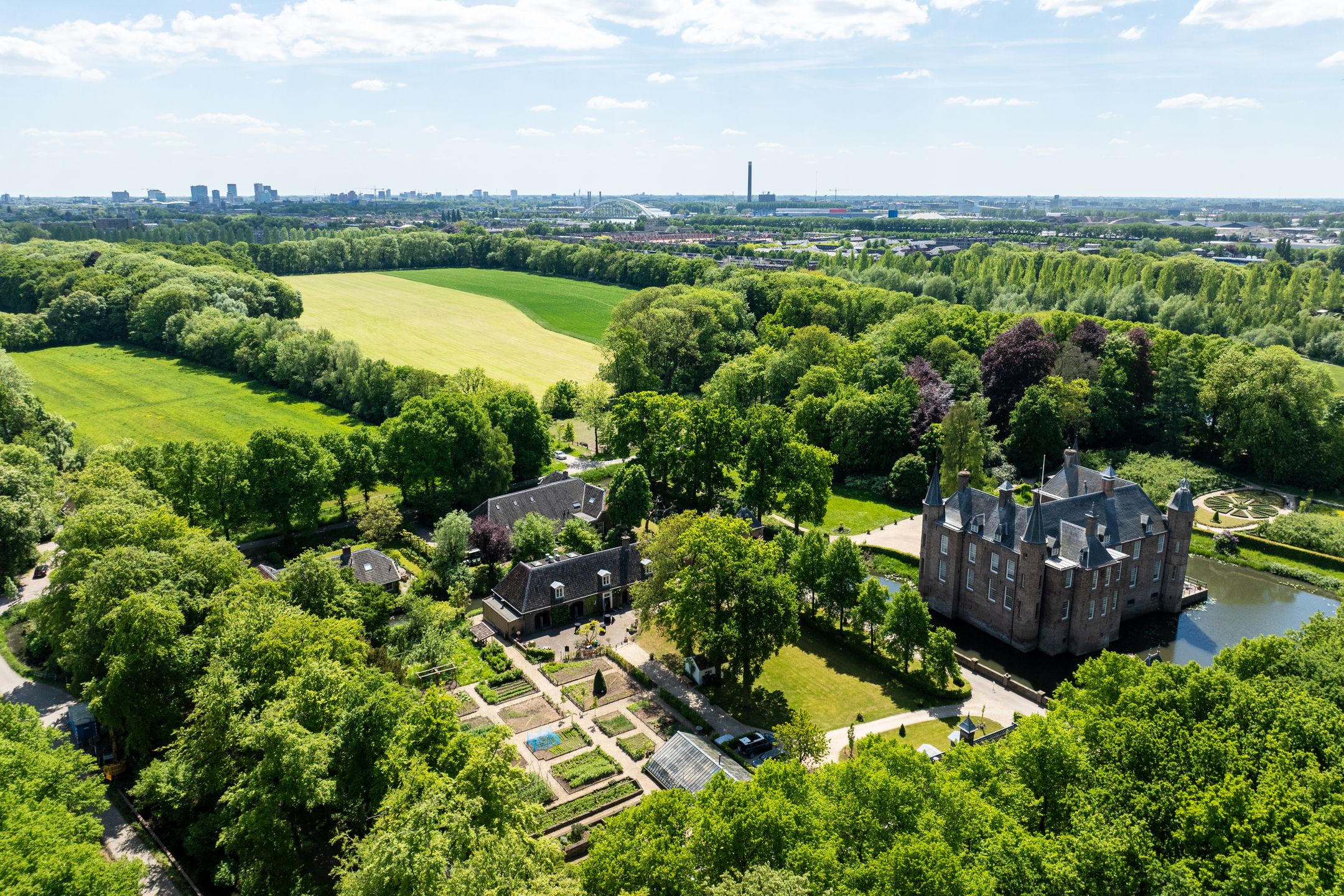 Foto 42 van Slotlaan 1