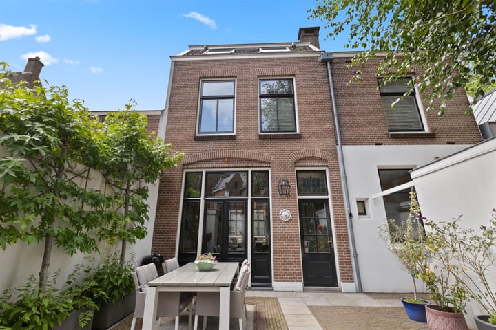 Foto 31 van Kerkstraat 3