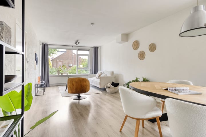 Foto 4 van Beethovenweg 13-A