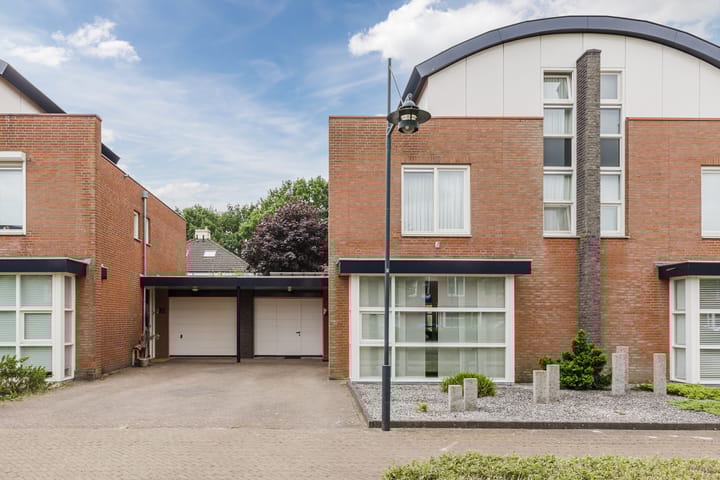 Foto 2 van Toon Hermansplein 5