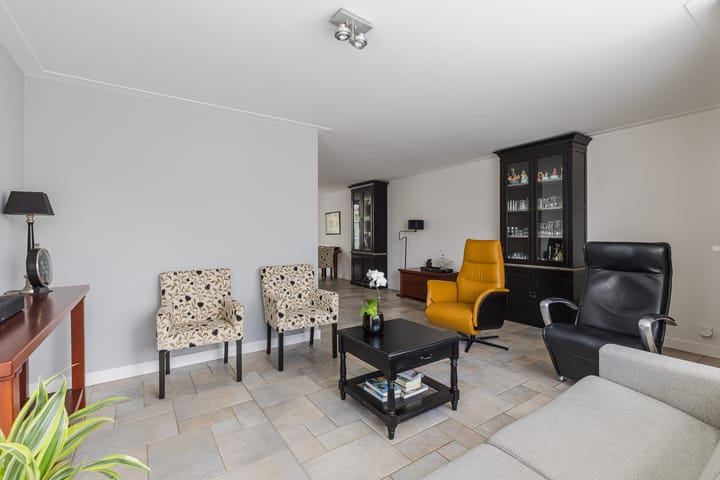 Foto 6 van Toon Hermansplein 5