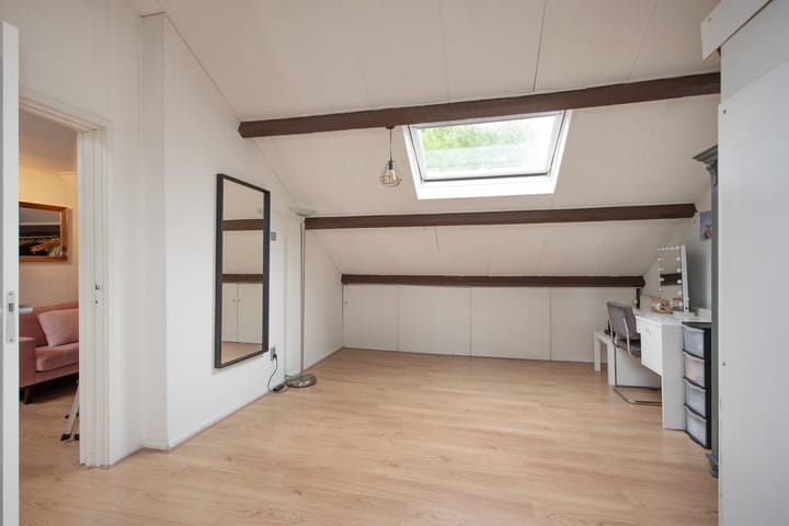 Foto 23 van Dr H. Colijnlaan 77