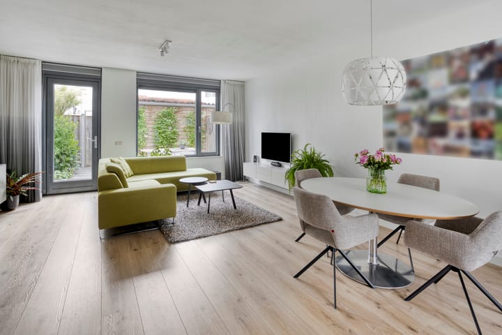 Foto 3 van Louis Couperuslaan 31