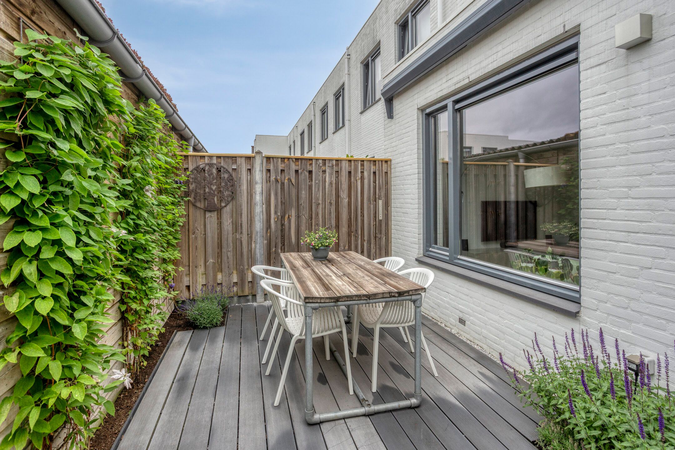 Foto 12 van Louis Couperuslaan 31