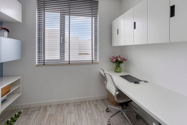 Foto 20 van Louis Couperuslaan 31