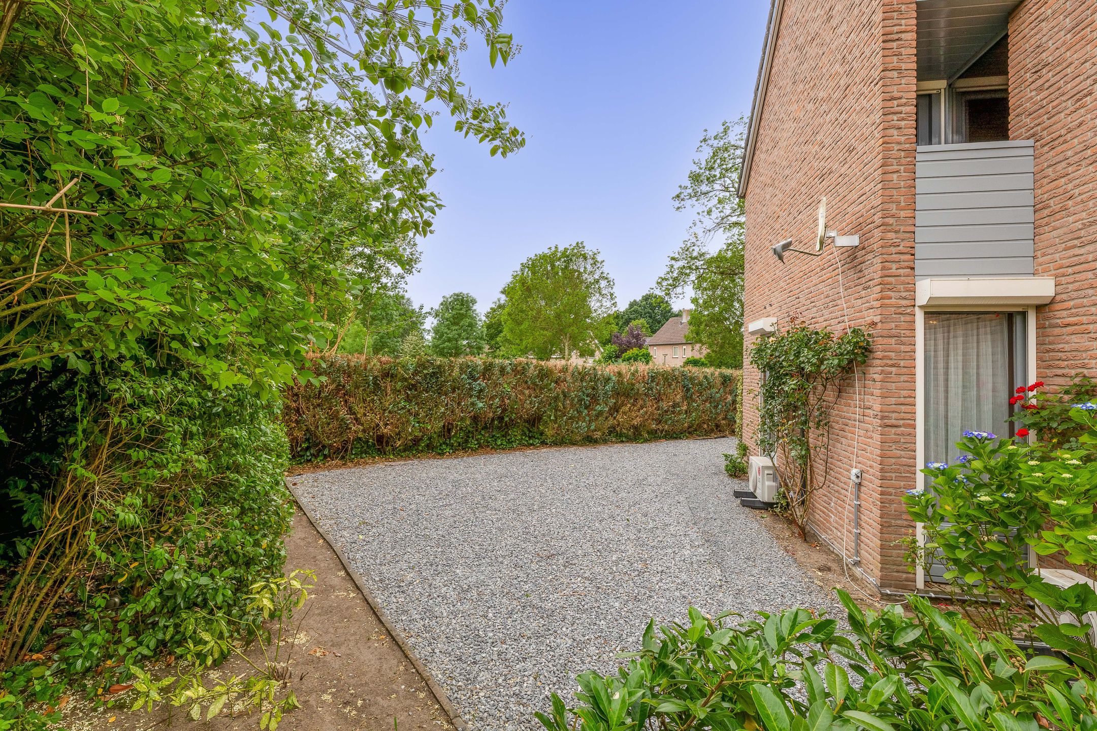 Foto 9 van Velakker 16