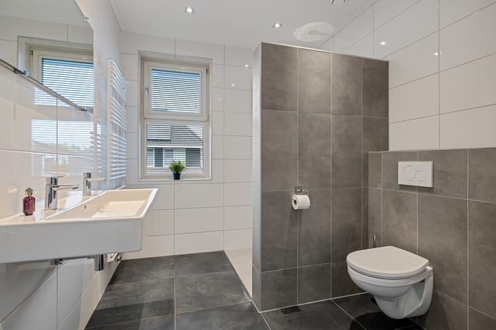 Foto 25 van Ljurk 24