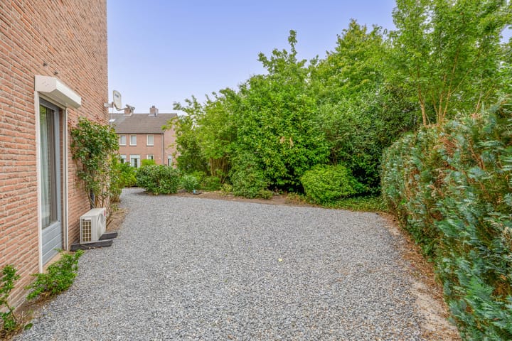 Foto 50 van Velakker 16