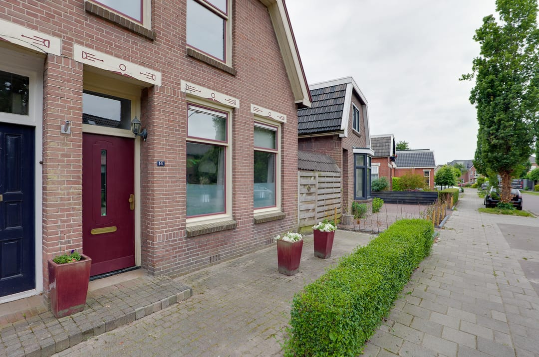 Photo 2 of Ruysdaelstraat 14