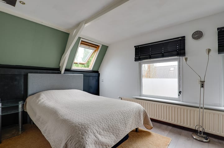 Foto 15 van Ruysdaelstraat 14