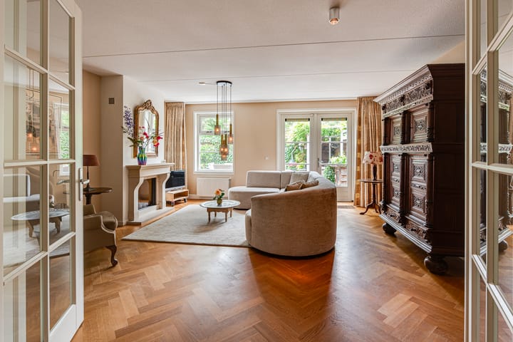 Foto 2 van Cornelis De Ruijterhof 8