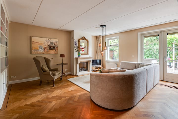 Foto 3 van Cornelis De Ruijterhof 8