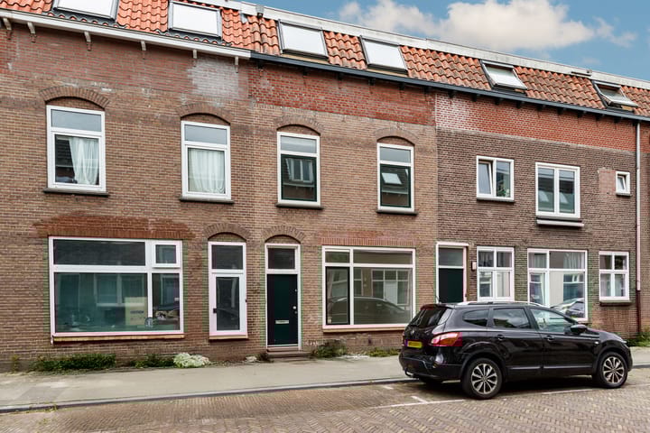 Foto 1 van 2e Atjehstraat 38