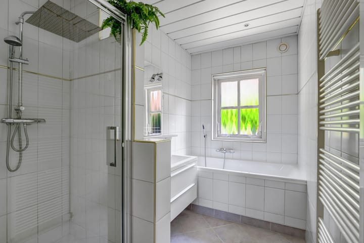 Photo 25 of Bredeweg 13