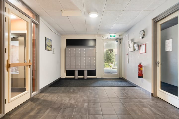 Photo 7 of Evertsenstraat 5-25