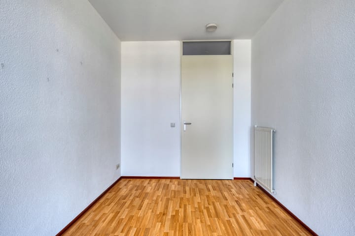 Photo 20 of Evertsenstraat 5-25