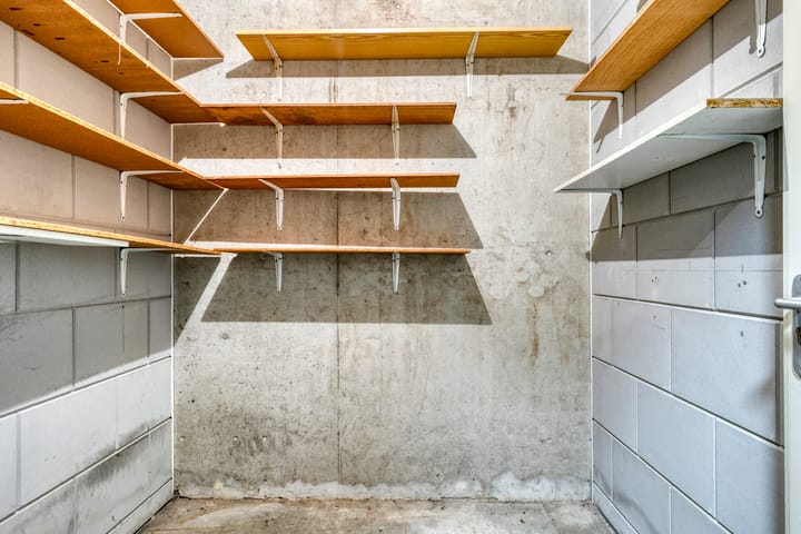 Photo 31 of Evertsenstraat 5-25