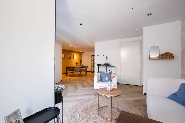 Foto 19 van Lange Weistraat 9