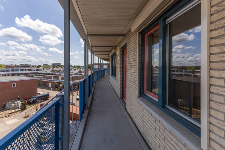 Foto 23 van Ruysdaelstraat 73