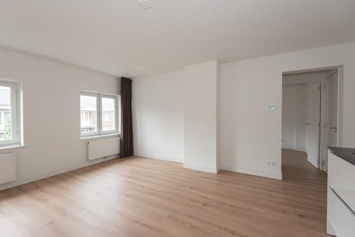 Photo 5 of Lekstraat 120-4A