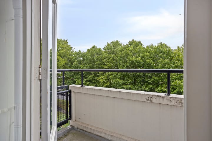 Foto 8 van Mariniersweg 187