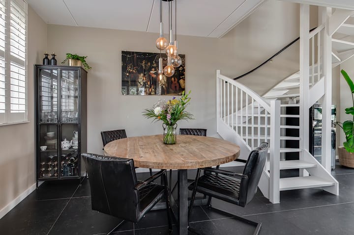 Foto 12 van Riek van Haarenstraat 1