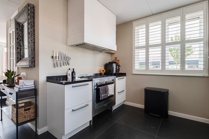 Foto 16 van Riek van Haarenstraat 1