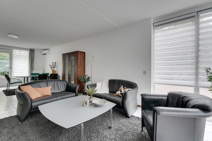 Foto 17 van Vliegheuvel 19