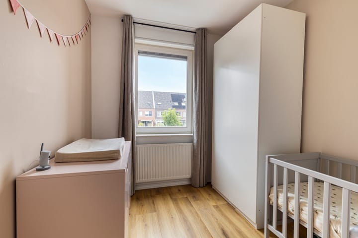 Foto 13 van Kikkeroever 3