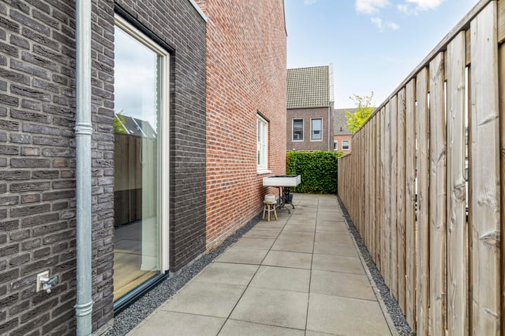 Foto 18 van Kikkeroever 3