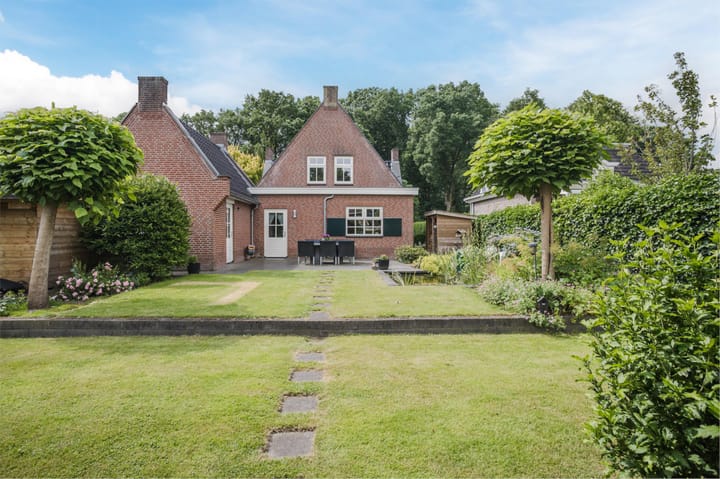 Foto 49 van Hogeweg 15