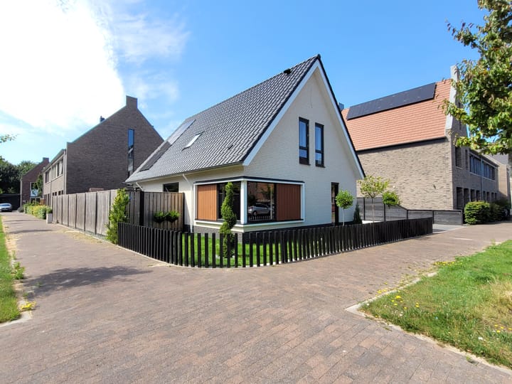 Foto 37 van Zwenkgrasstraat 13