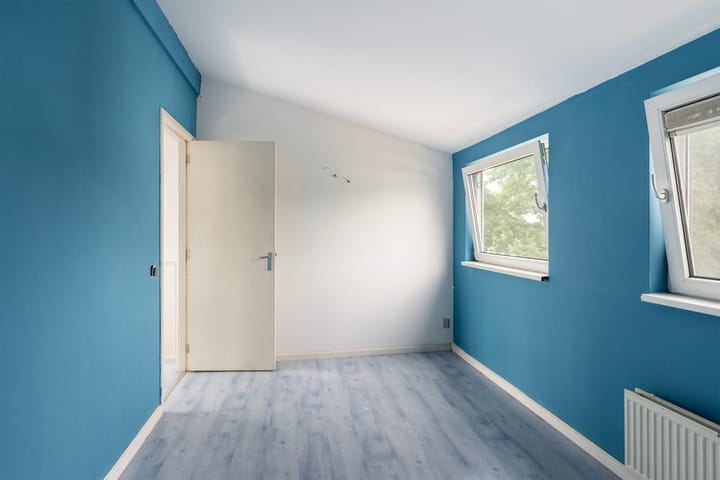 Photo 31 of Menadostraat 13