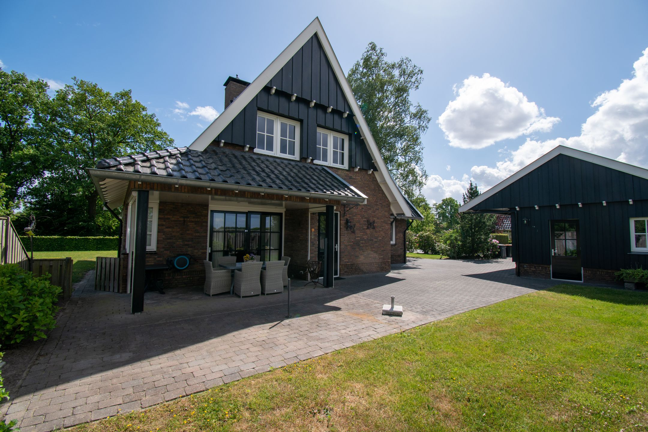 Foto 3 van Dalmedenweg 2-A