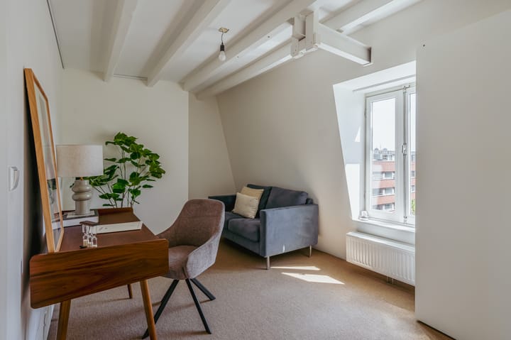 Foto 16 van Tweede Keucheniusstraat 16-3