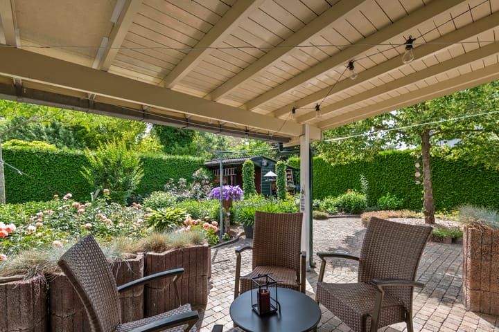 Photo 8 of Adam van Delenstraat 6-B