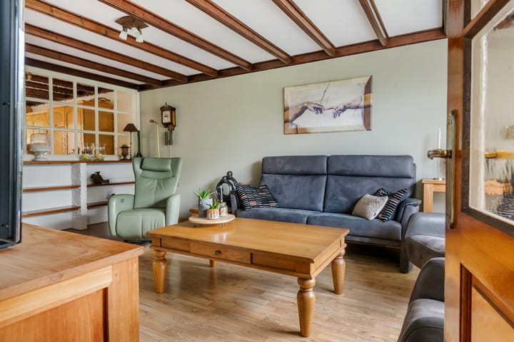 Photo 16 of Adam van Delenstraat 6-B