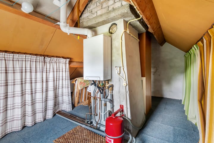 Photo 45 of Adam van Delenstraat 6-B