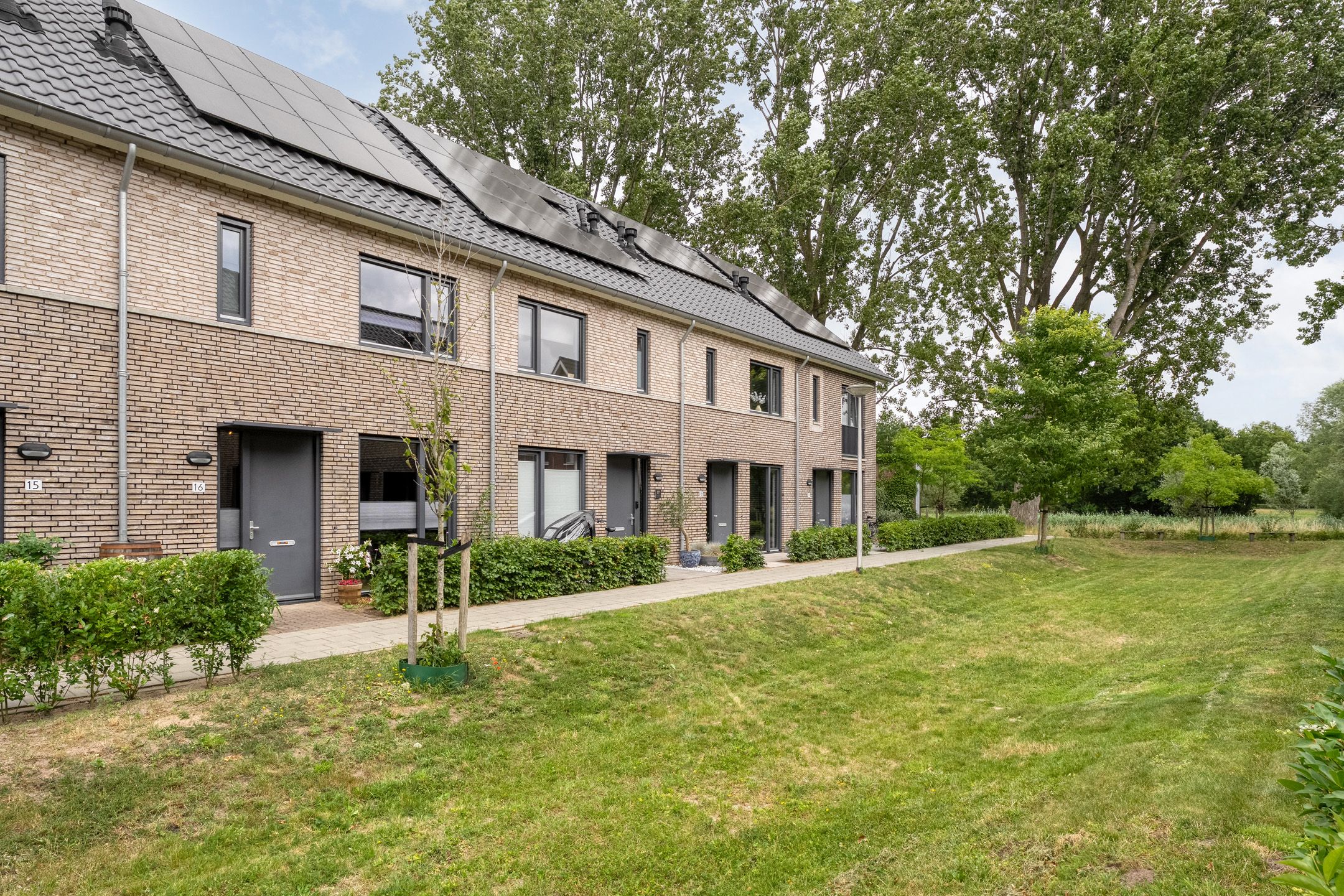 Foto 3 van Botlekhof 16