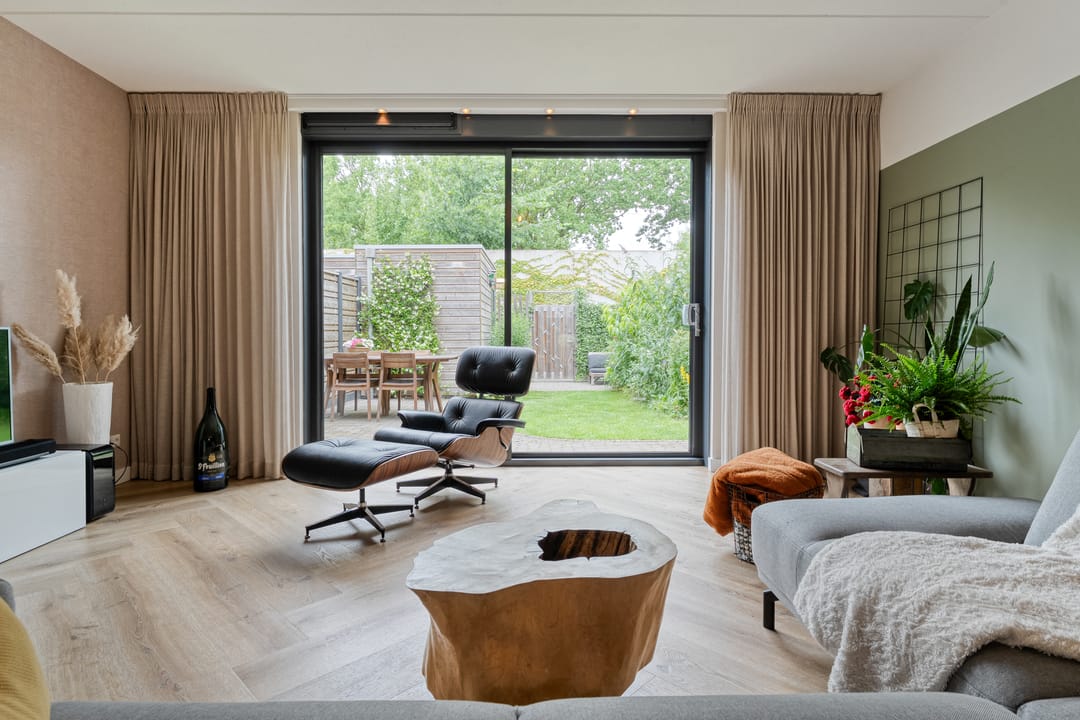 Foto 13 van Botlekhof 16