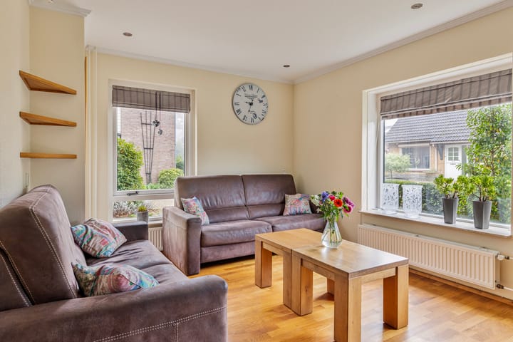 Foto 25 van Schoolstraat 10