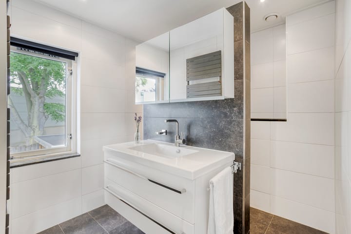 Foto 33 van Schoolstraat 10