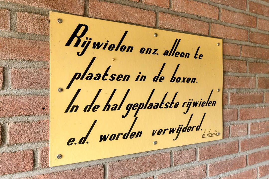 Photo 8 of Huzarenstraat 61