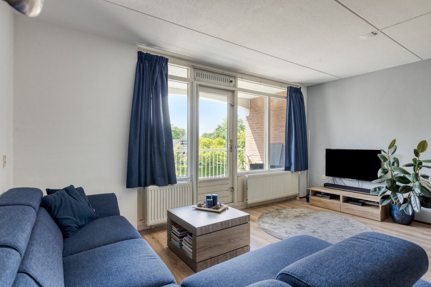 Photo 4 of Huzarenstraat 61