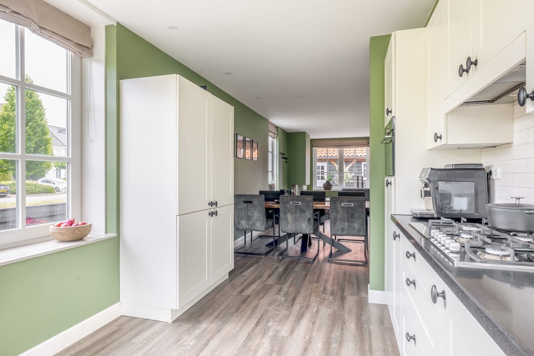 Foto 16 van Bloemenweg 19