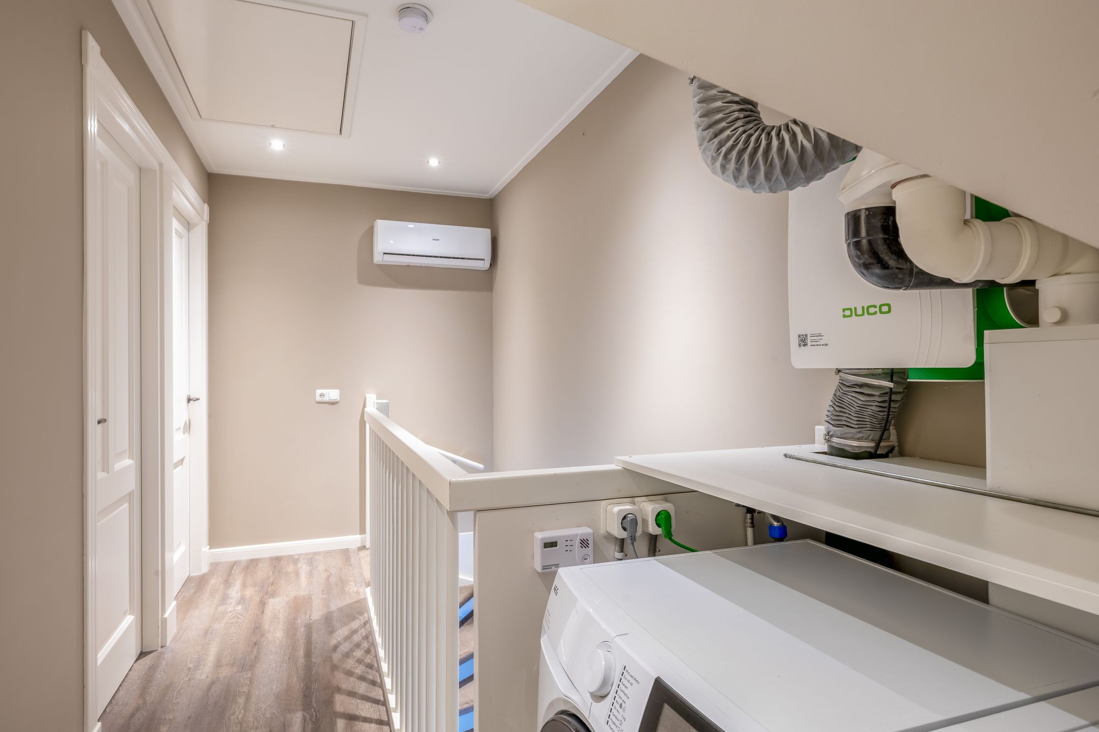 Foto 30 van Bloemenweg 19