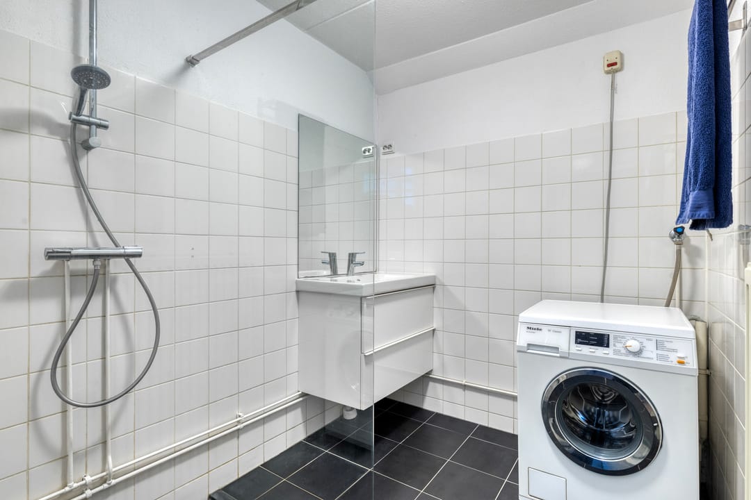 Photo 16 of Huzarenstraat 61