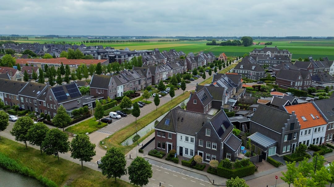 Foto 47 van Bloemenweg 19